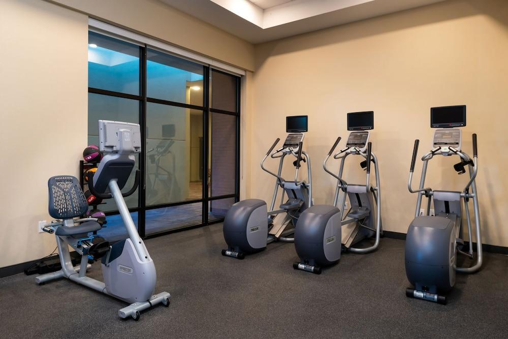 Hilton Garden Inn Columbia Downtown Bagian luar foto